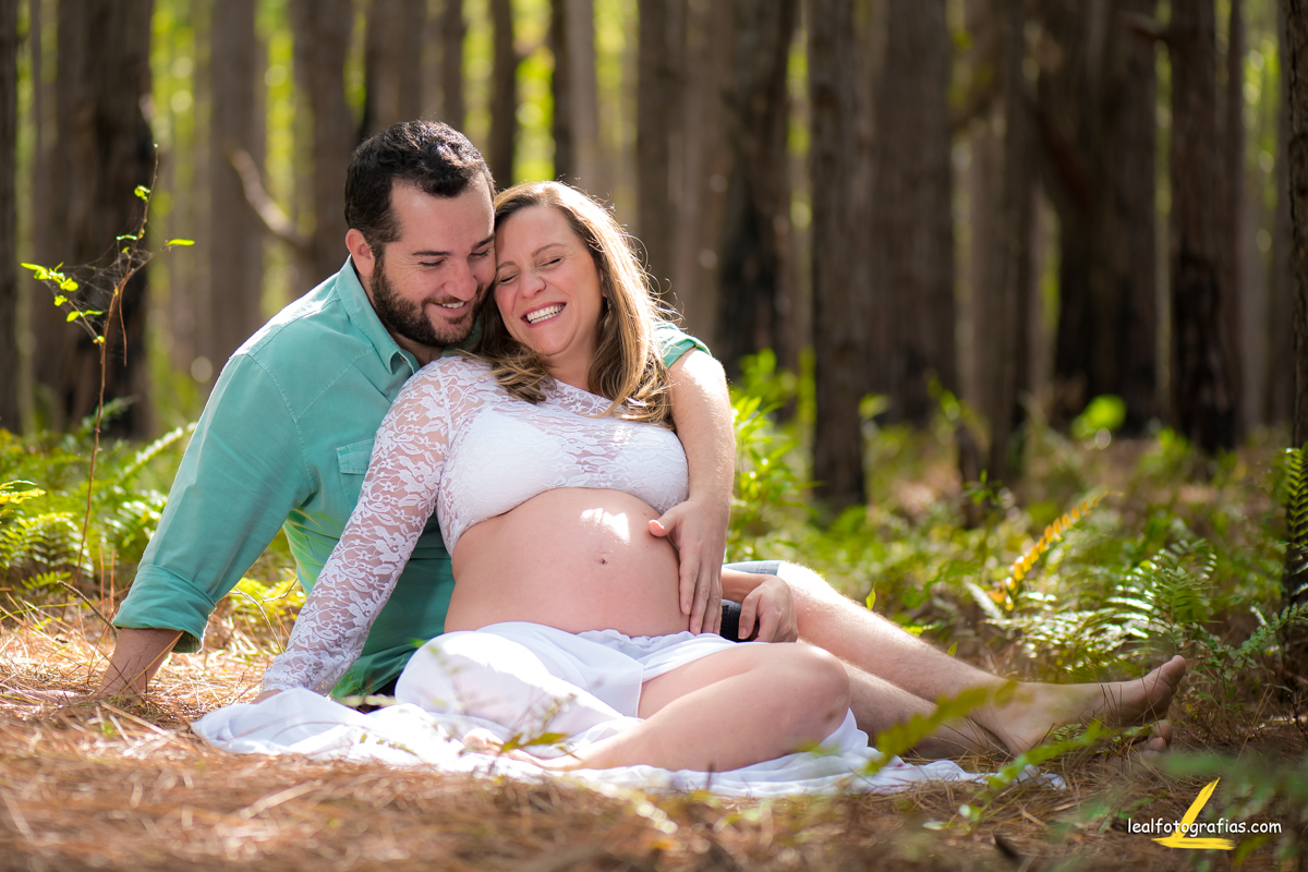 foto casal luz natural por fotógrafo rodrigo leal