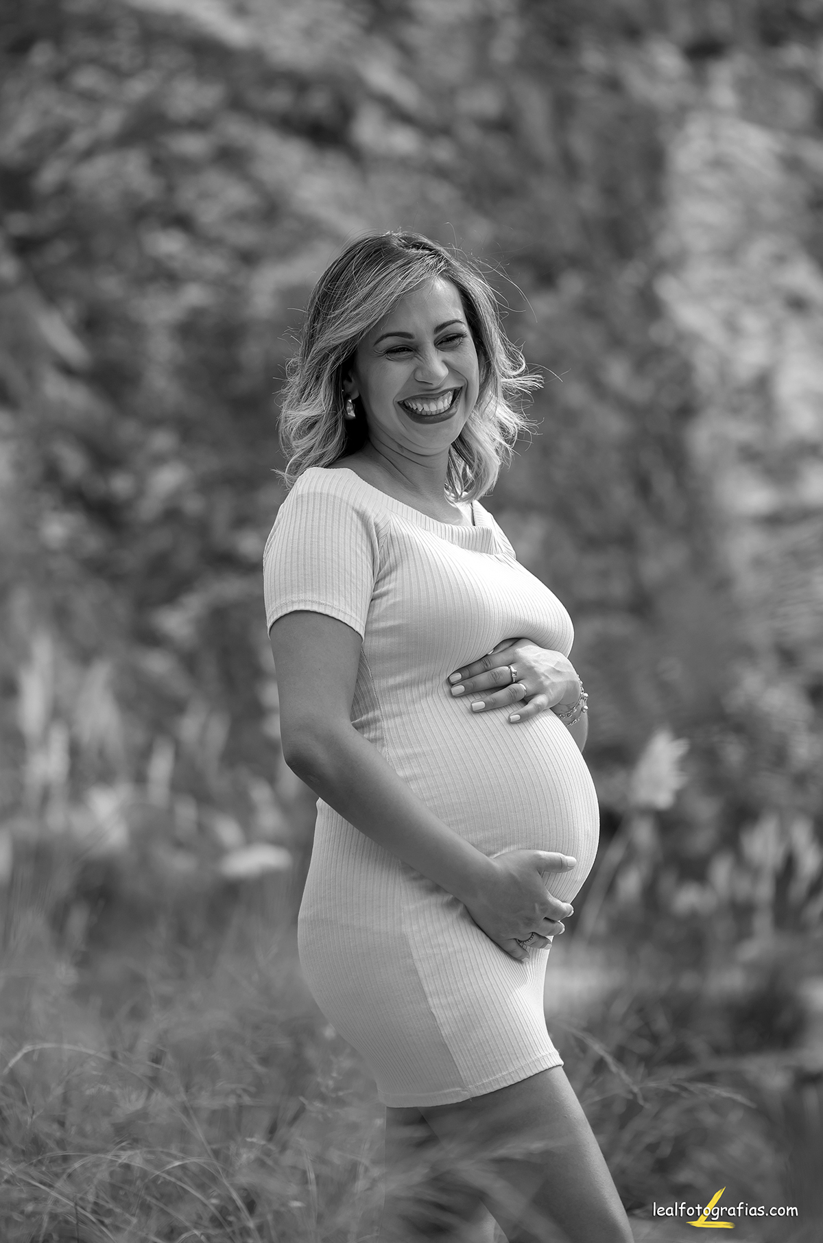 mamãe feliz preto e branco 