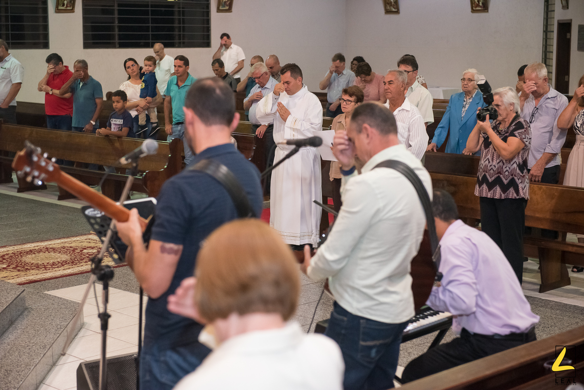 Missa de ordenação diaconal do seminarista Éder Gasgues da Silva, realizada na Paróquia São João Batista Precursor em Curitiba-PR no dia 31/01/2020.