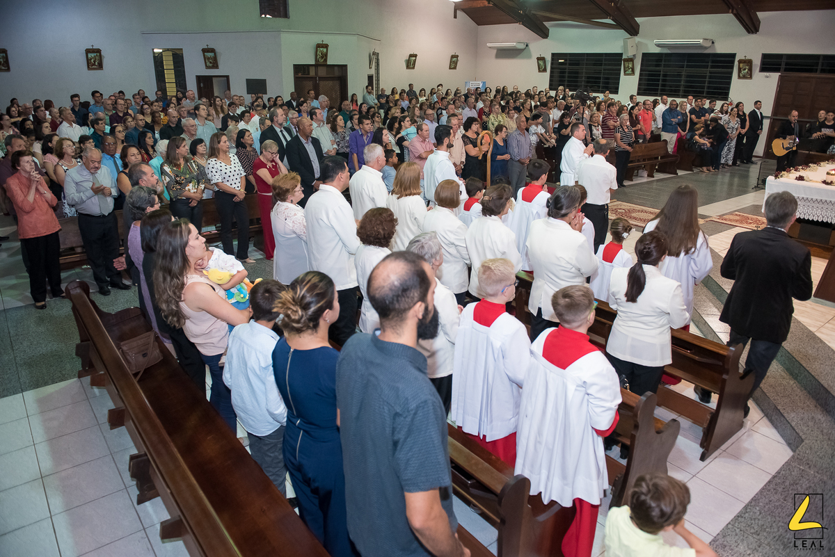 Missa de ordenação diaconal do seminarista Éder Gasgues da Silva, e ação de graças pelo aniversário de 20 anos da Paróquia São João Batista Precursor em 01/02/2020. Curitiba-PR
