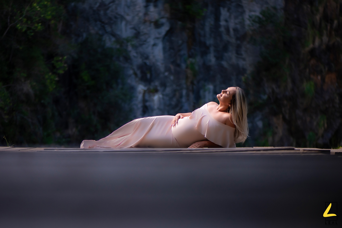 Foto de Leal Fotografias em ensaio gestante na Unilivre