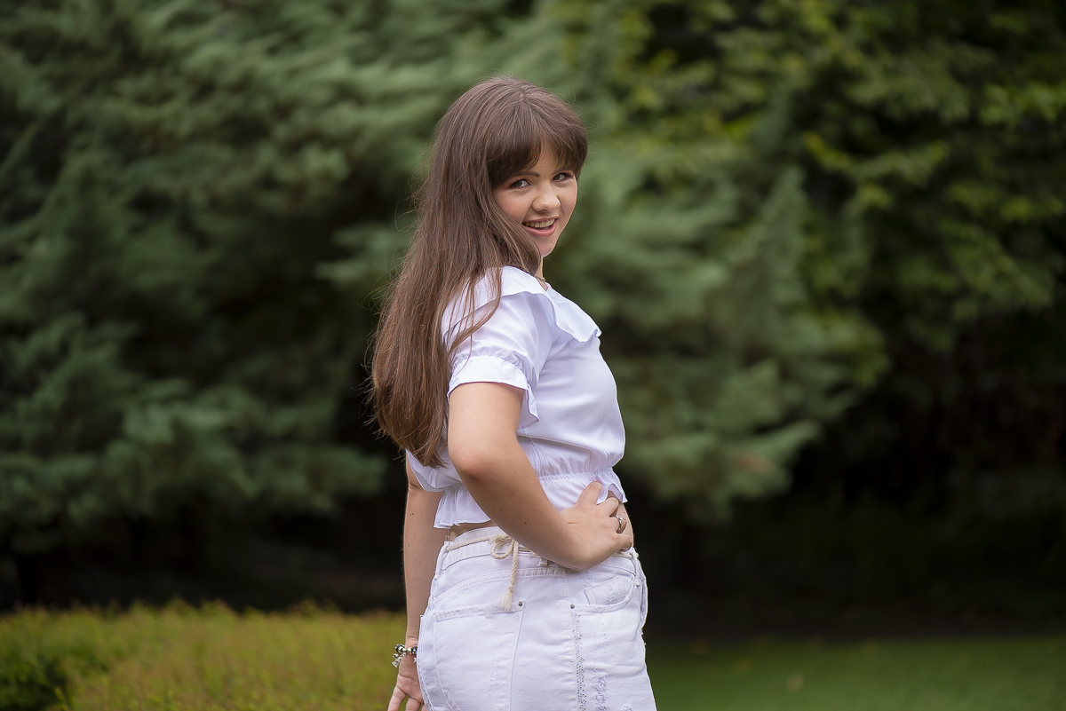 Retrato de debutante por Leal Fotografias em Curitiba