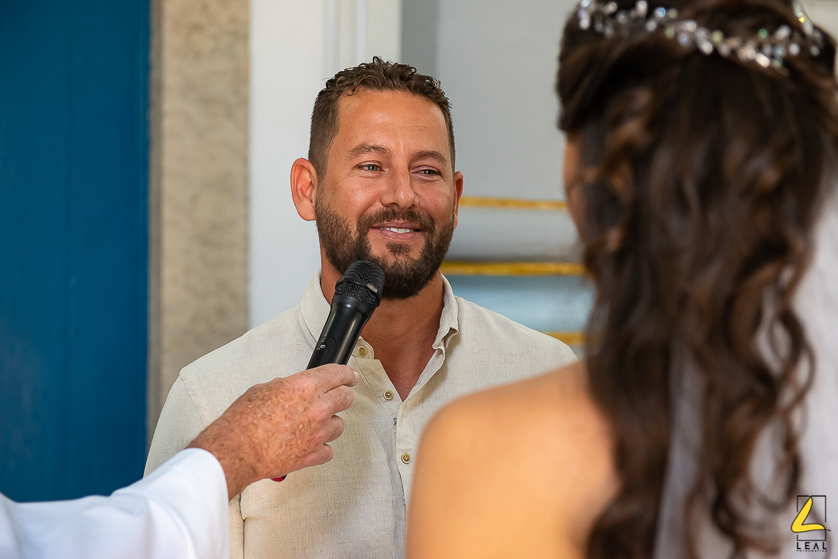 O sim em mini wedding por Leal Fotografias