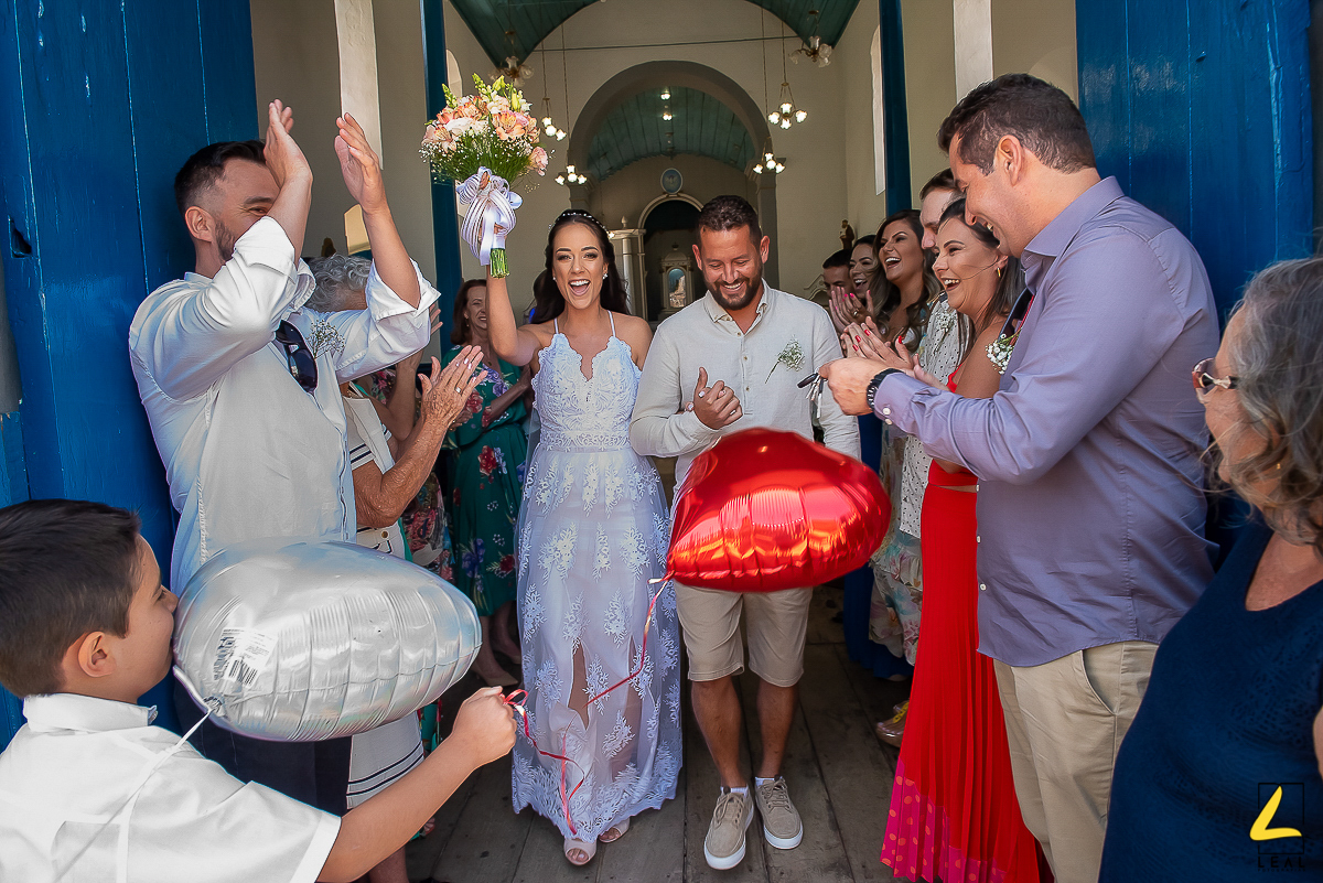 A saída da Igreja Matriz Nossa Senhora do Bom Sucesso 