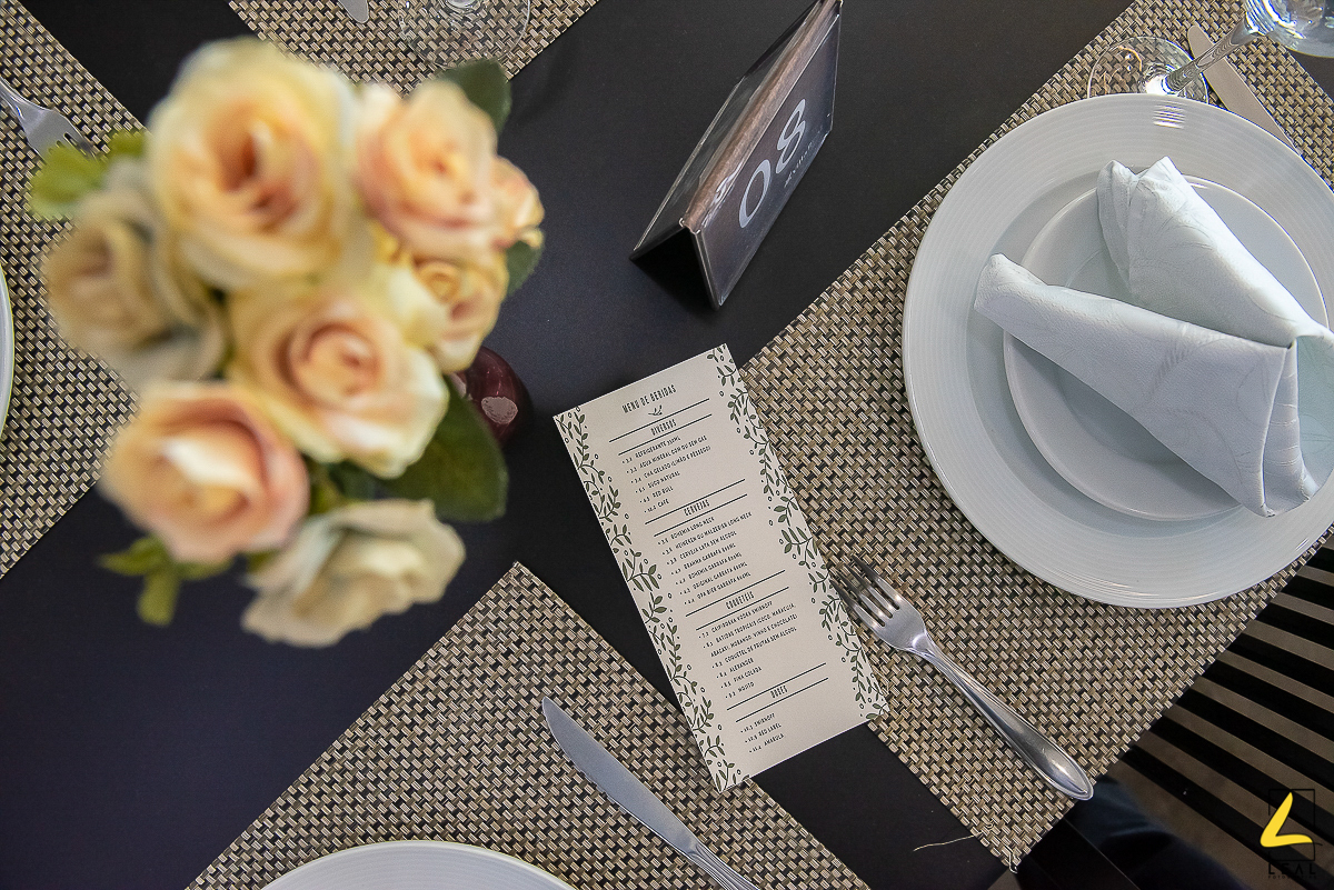 Mesa em hotel vila real