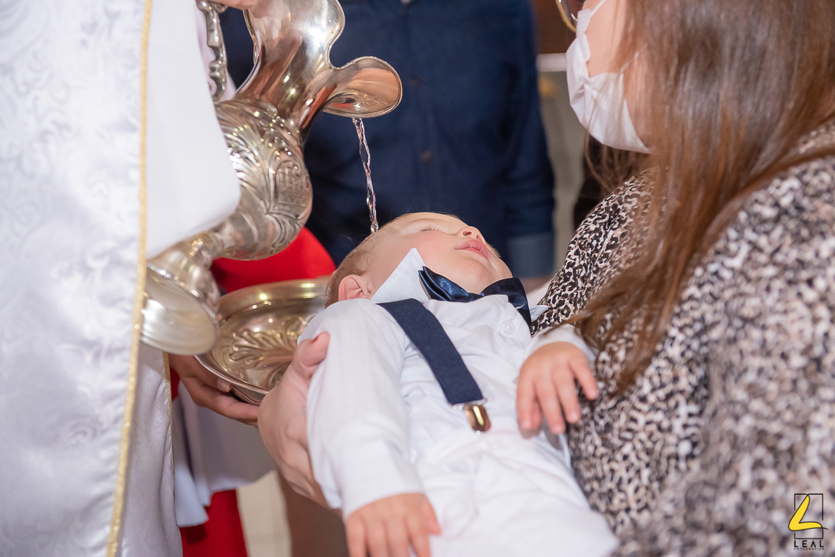 Foto de batizado católico por leal fotografias