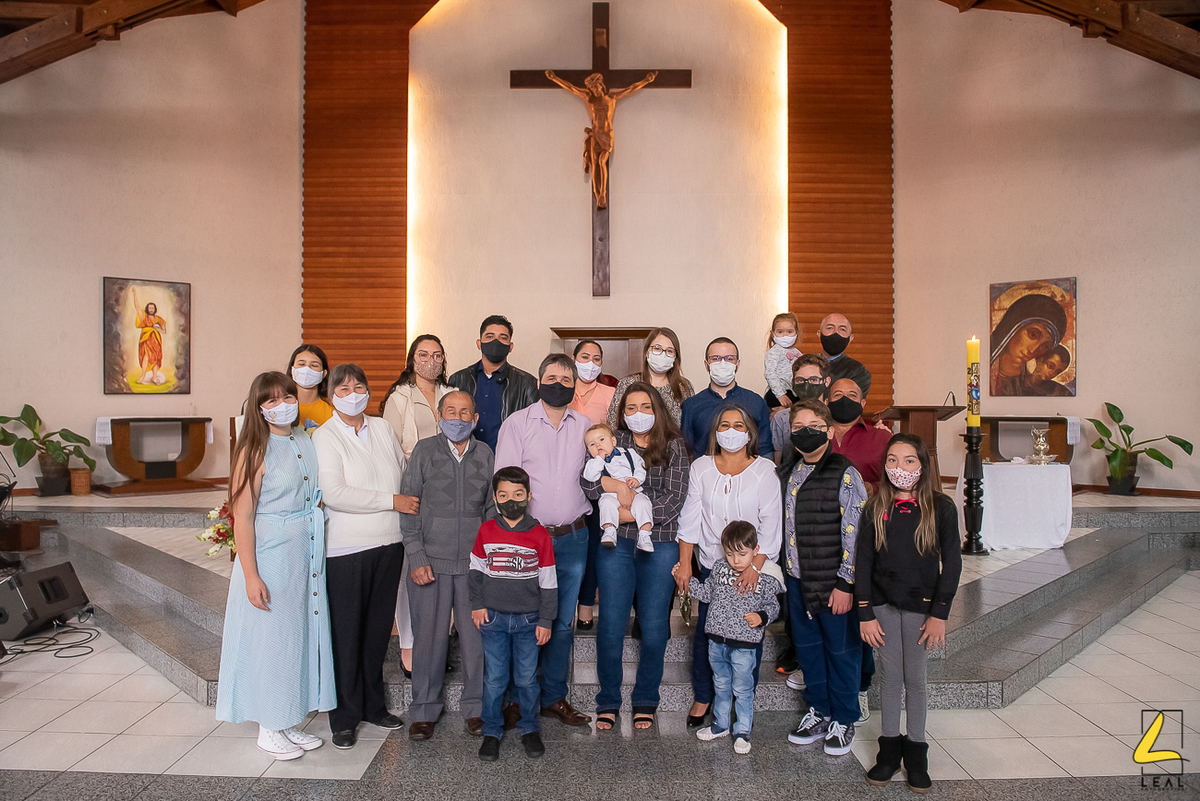 Fotos protocolares em batizado por Leal Fotografias Família
