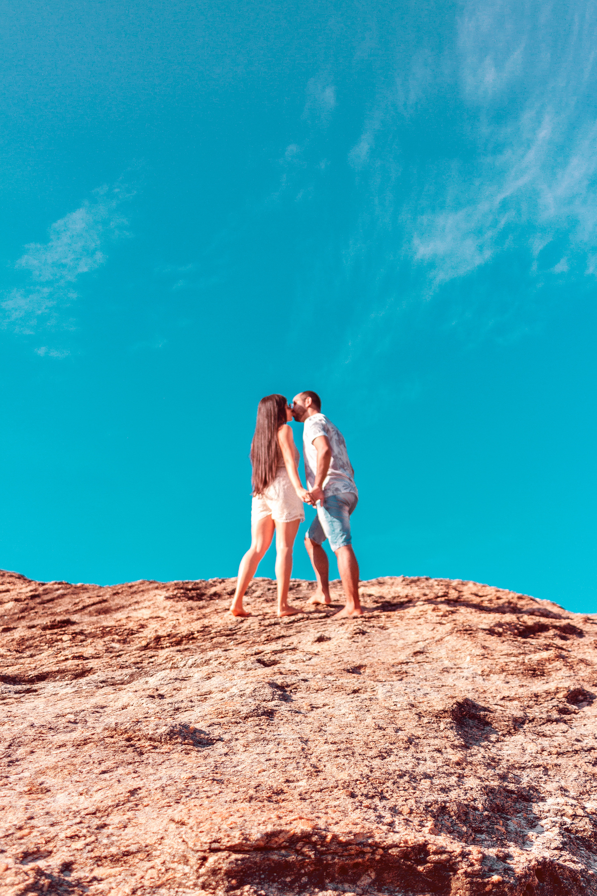 fotografia de casal na praia