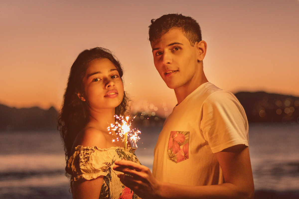 A chama do amor está acesa.