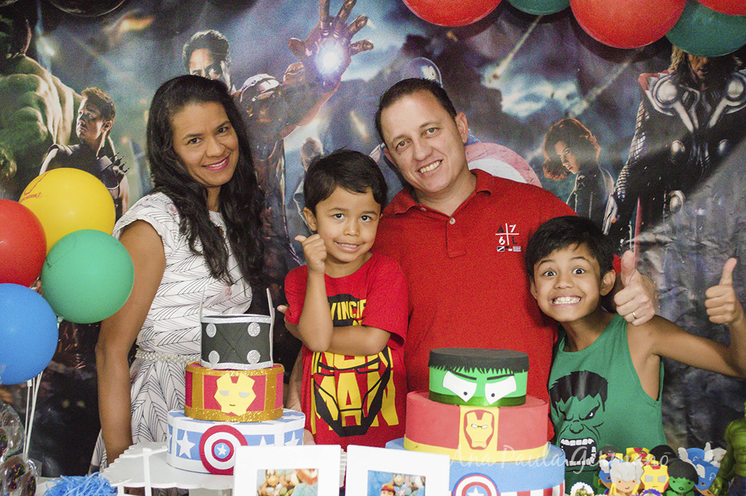 aniversário infantil - vingadores e mulher maravilha