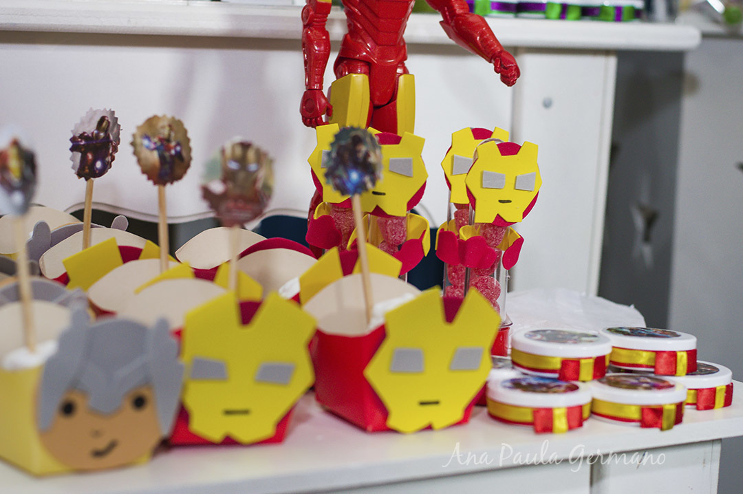 aniversário infantil - vingadores e mulher maravilha