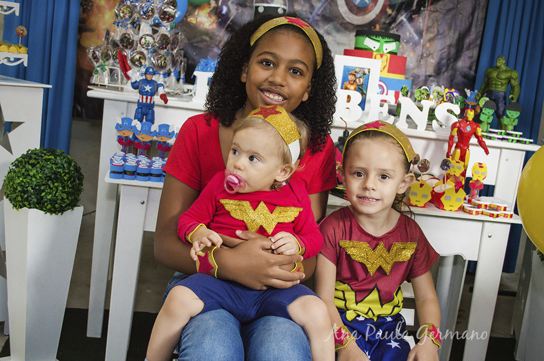 aniversário infantil - vingadores e mulher maravilha
