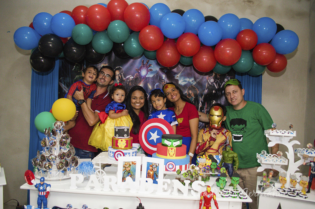 aniversário infantil - vingadores e mulher maravilha