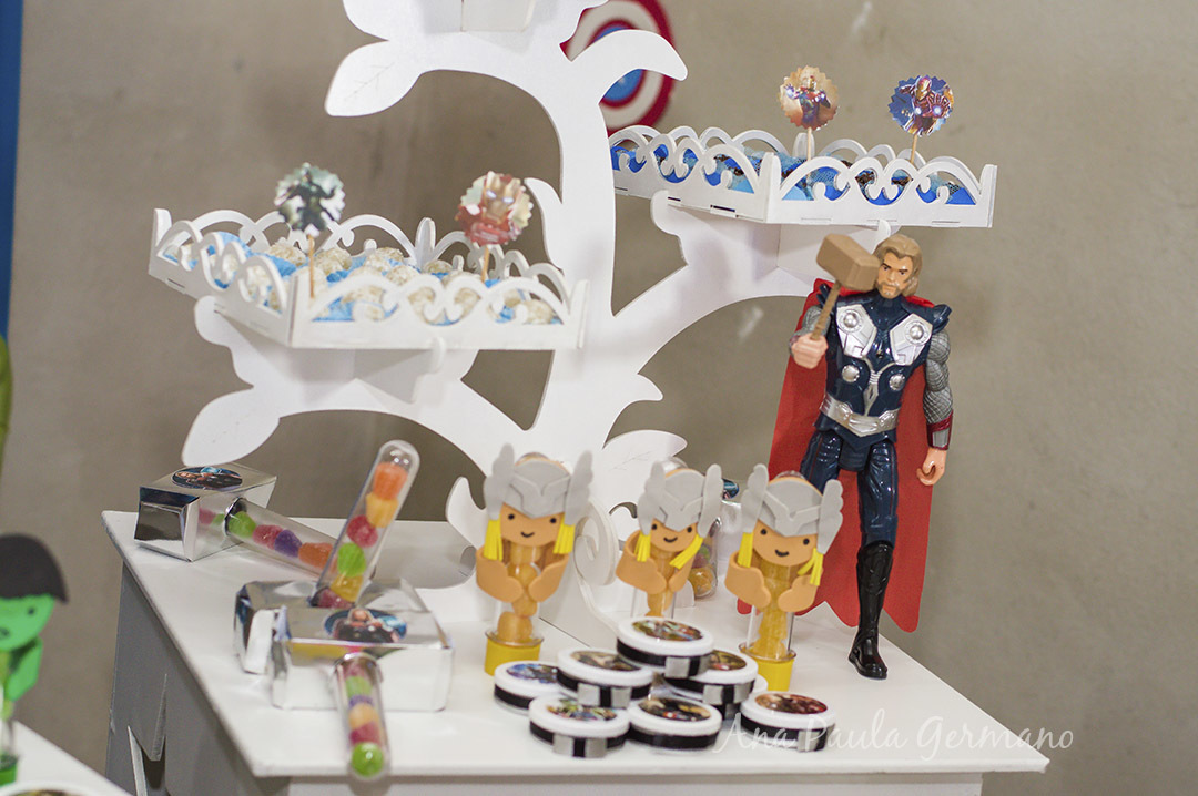 aniversário infantil - vingadores e mulher maravilha