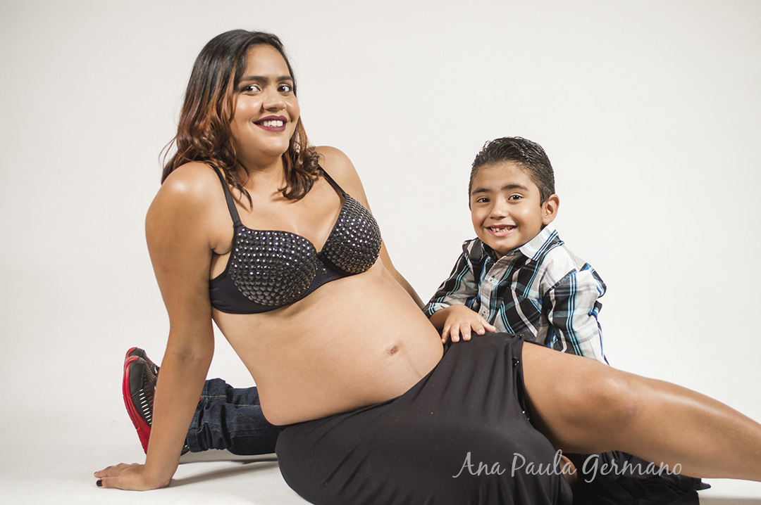 Ensaio Gestante Stúdio com irmão SP 4