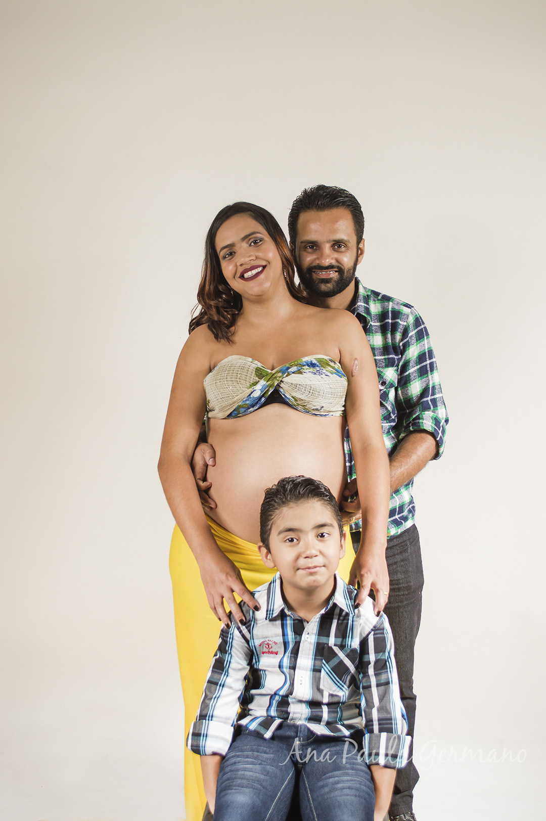 Ensaio Gestante Stúdio com irmão SP 17