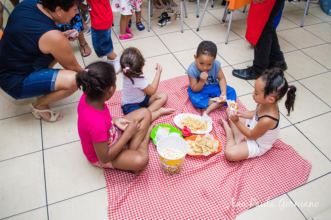 Aniversário Infantil - Mulher Maravilha
