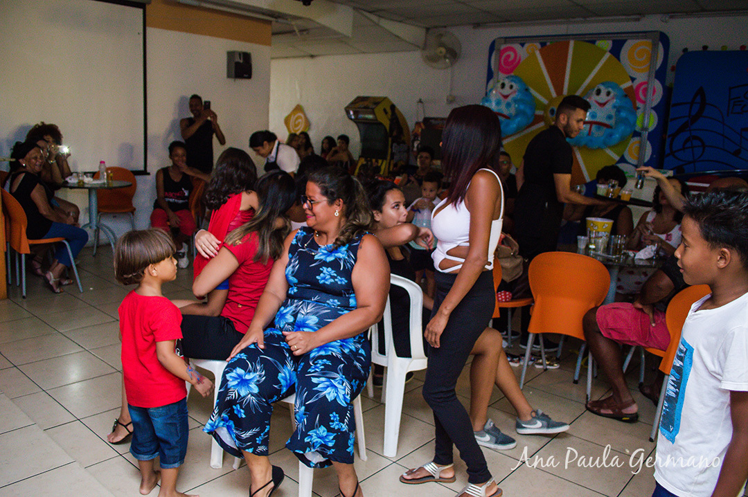 Aniversário Infantil - Mulher Maravilha
