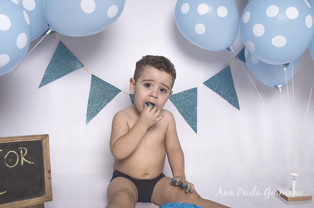 Smash the cake - 2 anos - menino