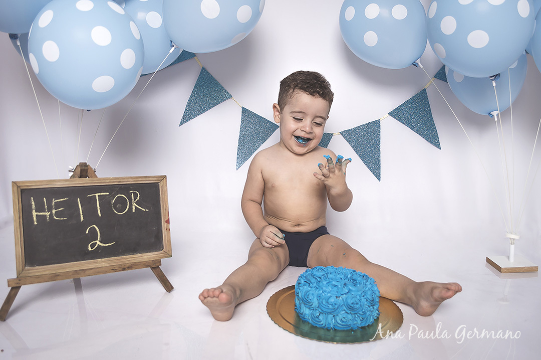 Smash the cake - 2 anos - menino