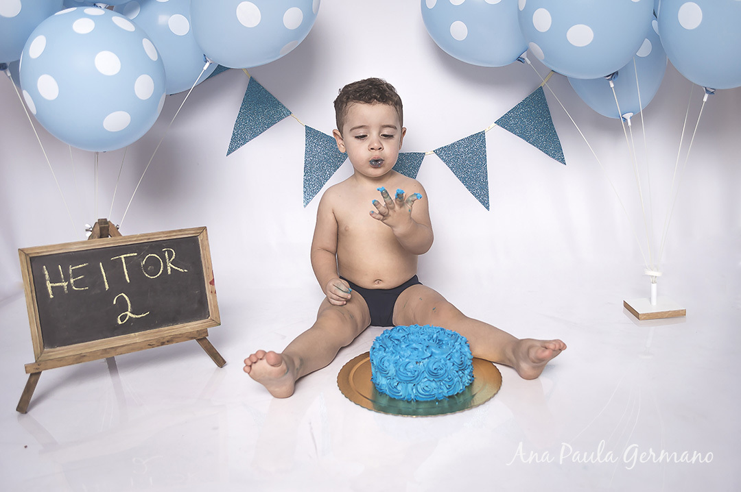 Smash the cake - 2 anos - menino