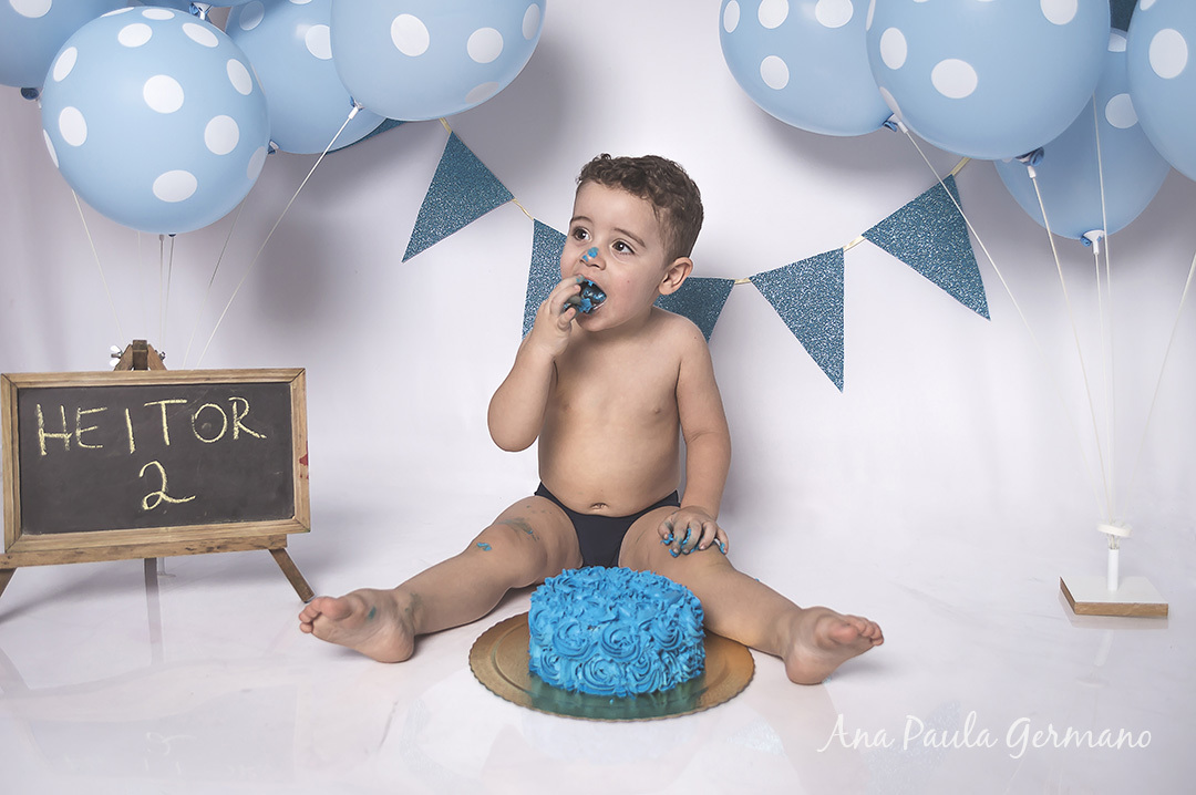 Smash the cake - 2 anos - menino
