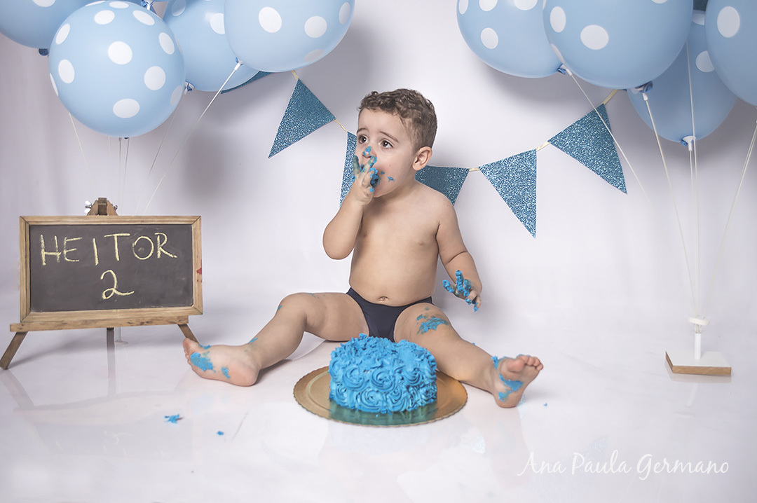 Smash the cake - 2 anos - menino