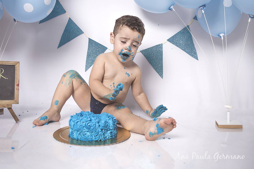 Smash the cake - 2 anos - menino