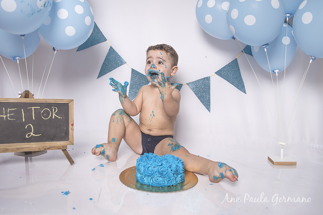 Smash the cake - 2 anos - menino