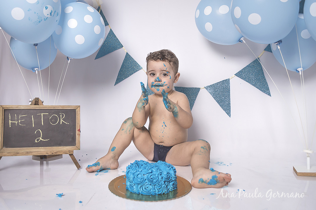 Smash the cake - 2 anos - menino