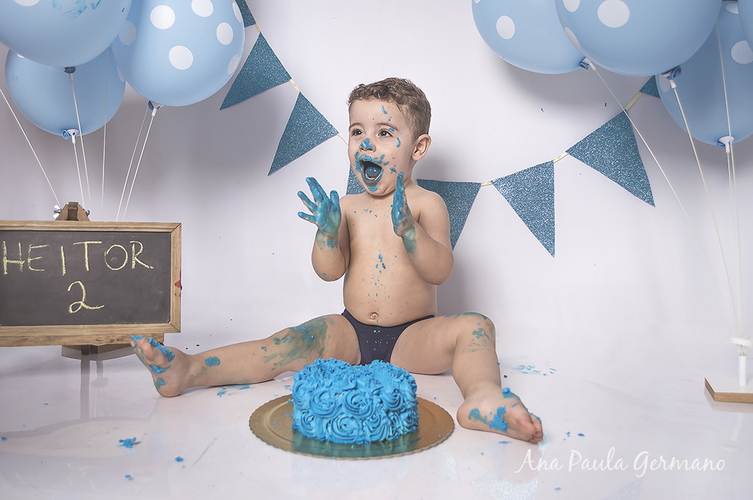 Smash the cake - 2 anos - menino