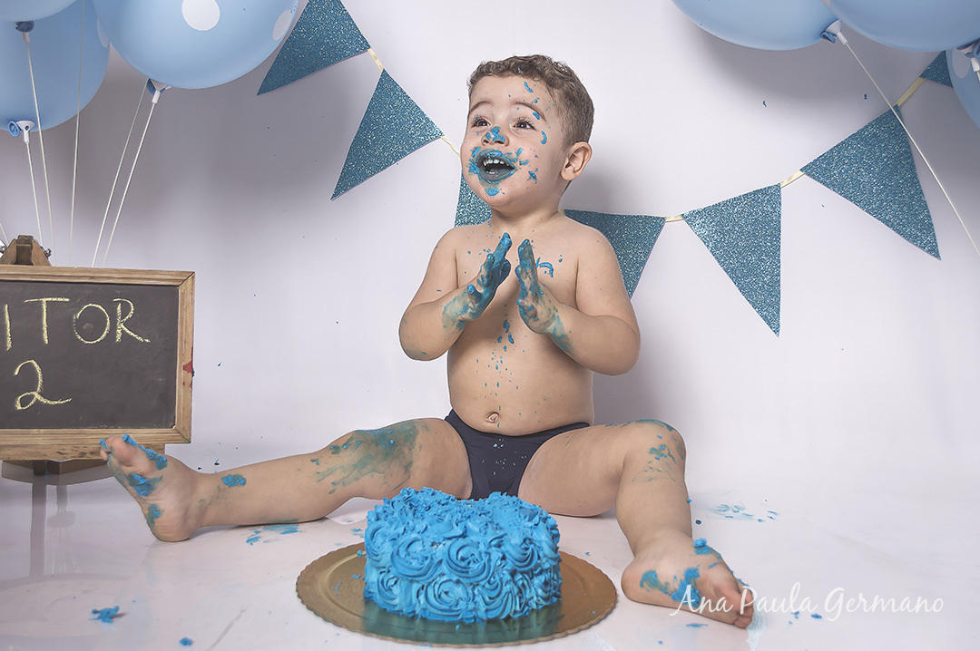 Smash the cake - 2 anos - menino