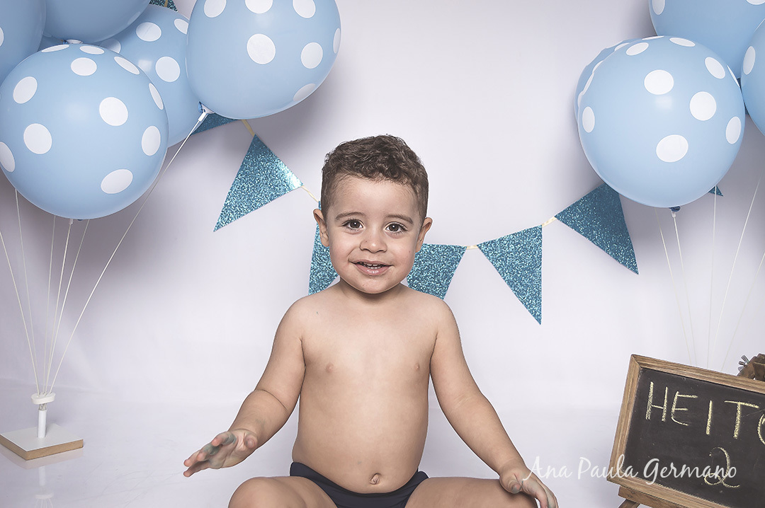 Smash the cake - 2 anos - menino