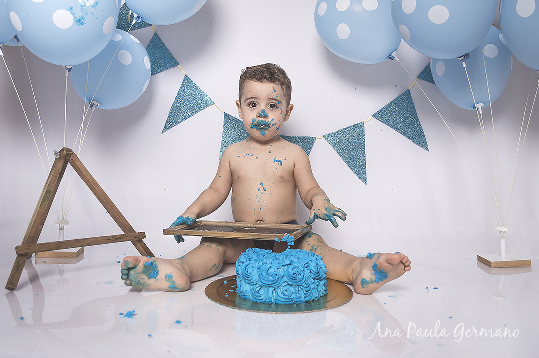 Smash the cake - 2 anos - menino