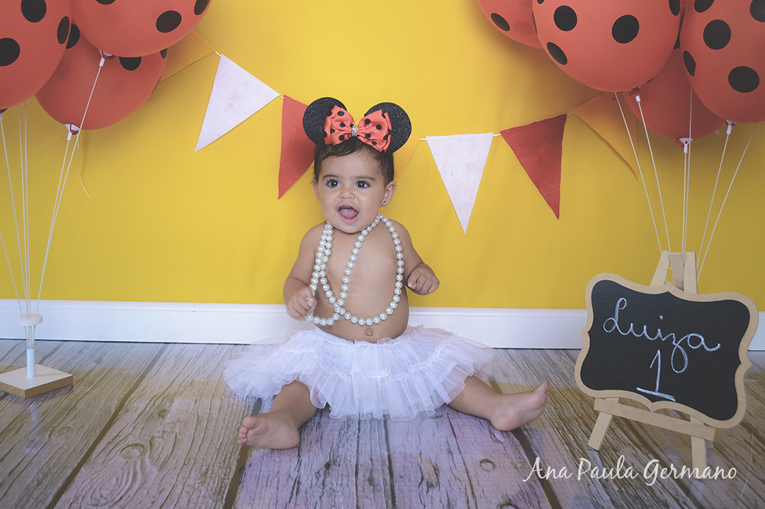 Smash the cake - menina - estúdio