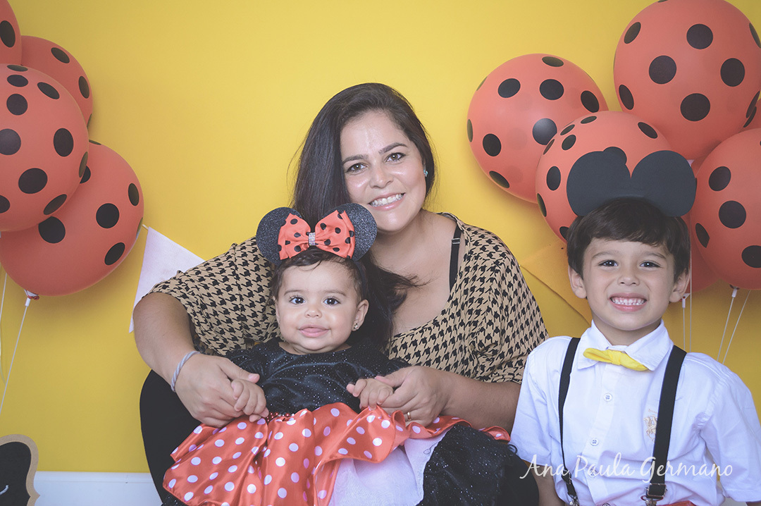 Smash the cake - menina - estúdio