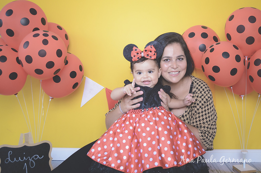 Smash the cake - menina - estúdio