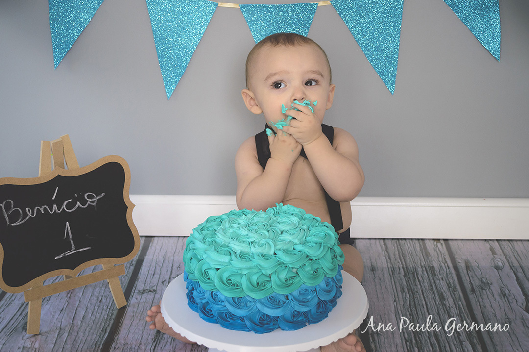 smash the cake menino