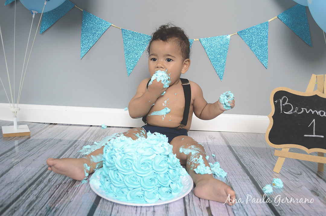 Smash the cake - menino