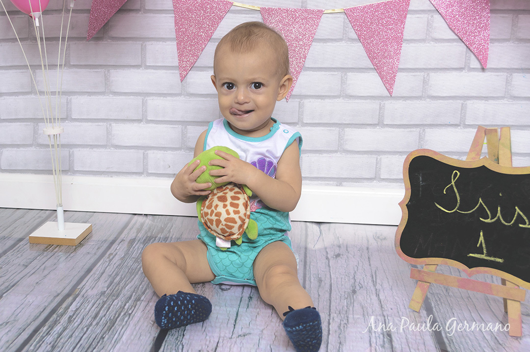 smash the cake estúdio menina