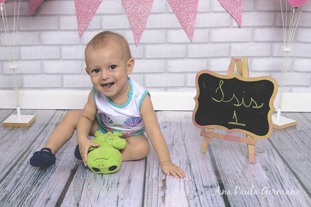 smash the cake estúdio menina