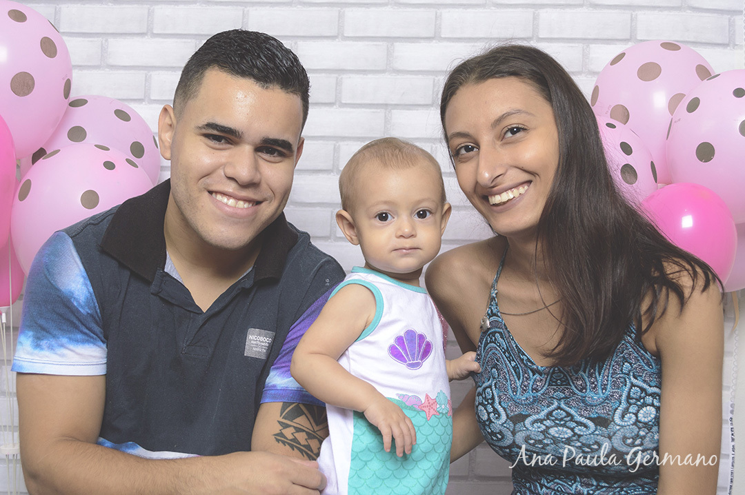 smash the cake estúdio menina