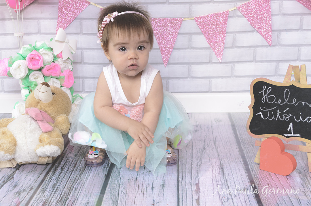 smash the cake menina