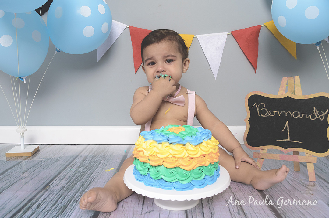 smash the cake menino