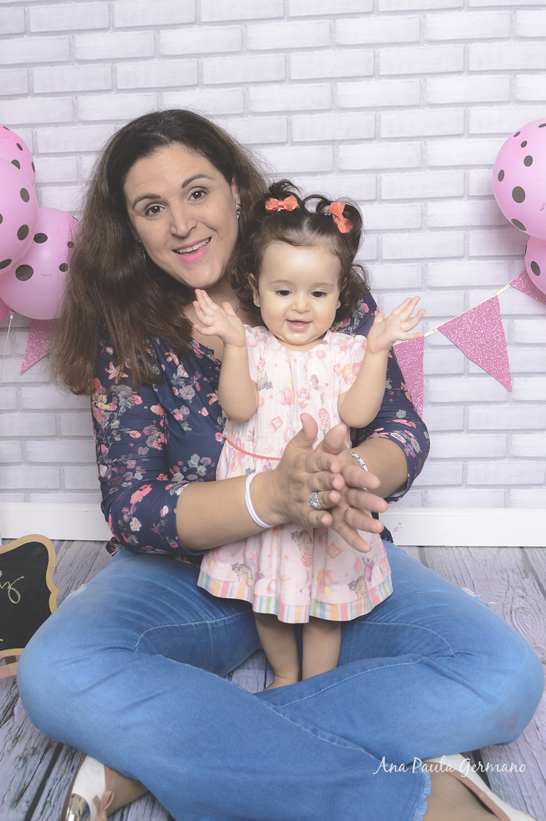 smash the cake menina