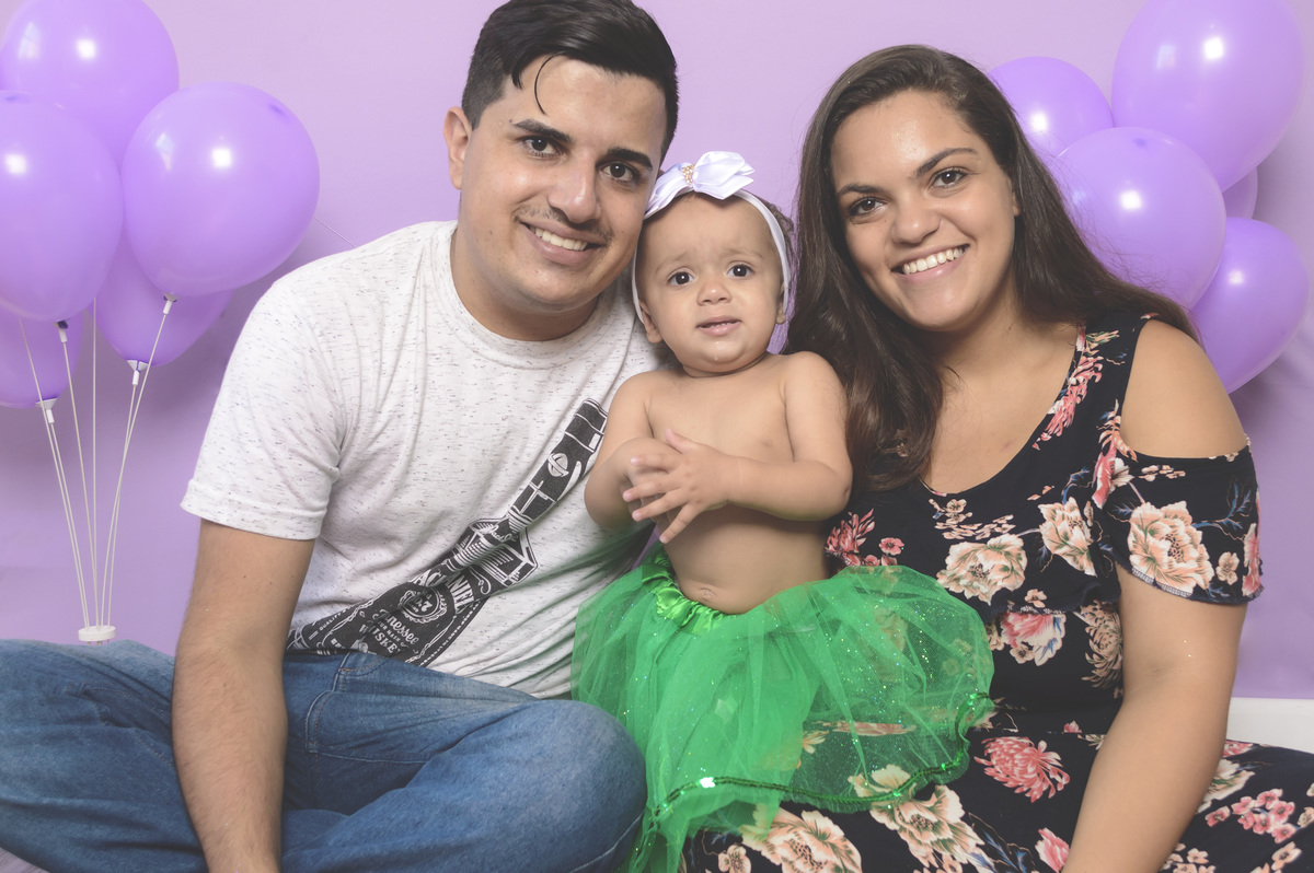 smash the cake menina