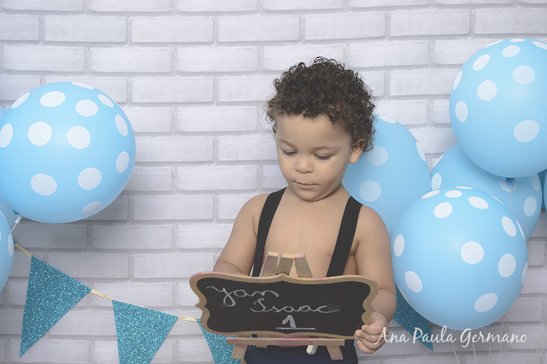 Smash the Cake  menino