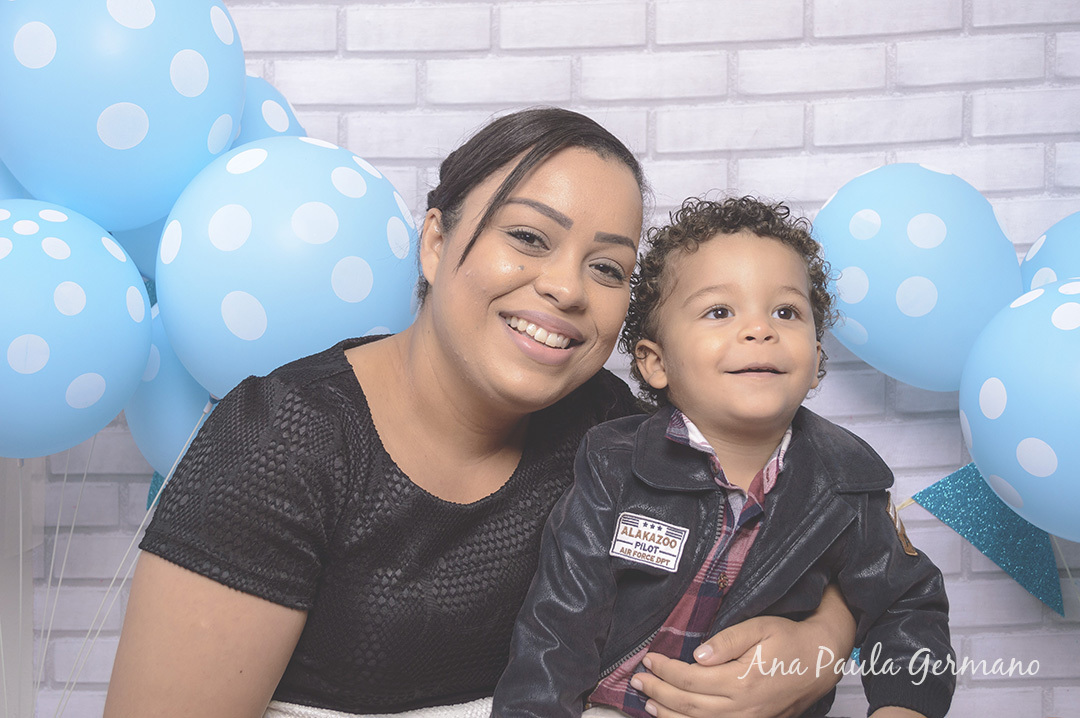 Smash the Cake  menino