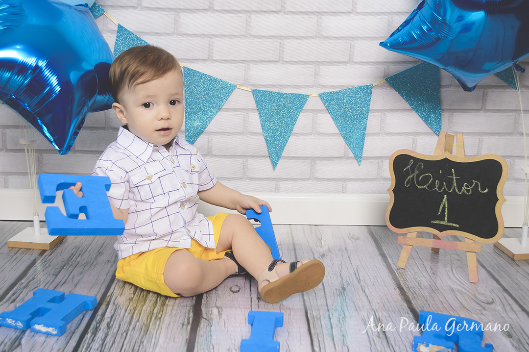 Smash the Cake  menino