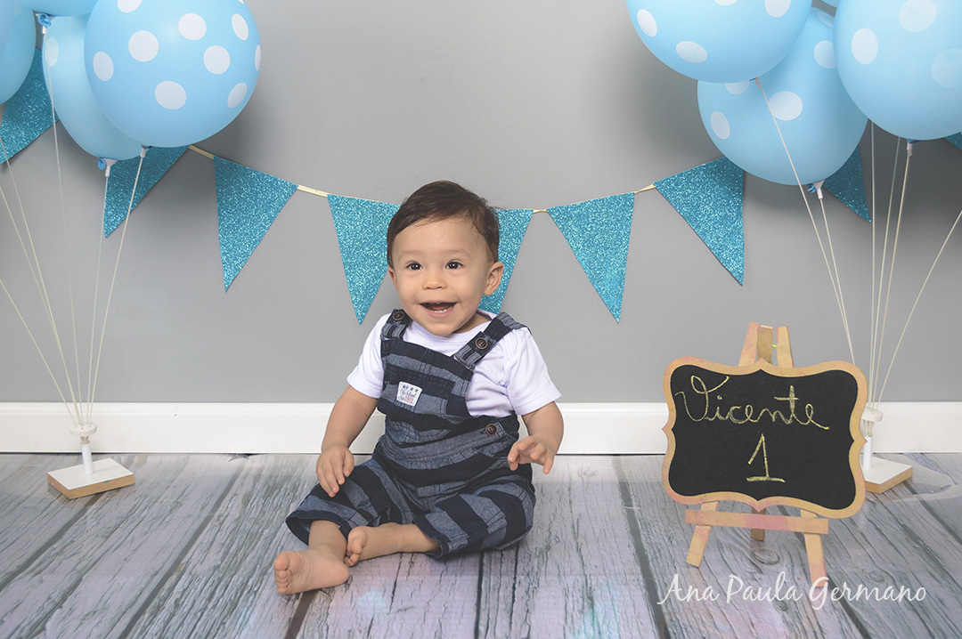 Smash the Cake  menino